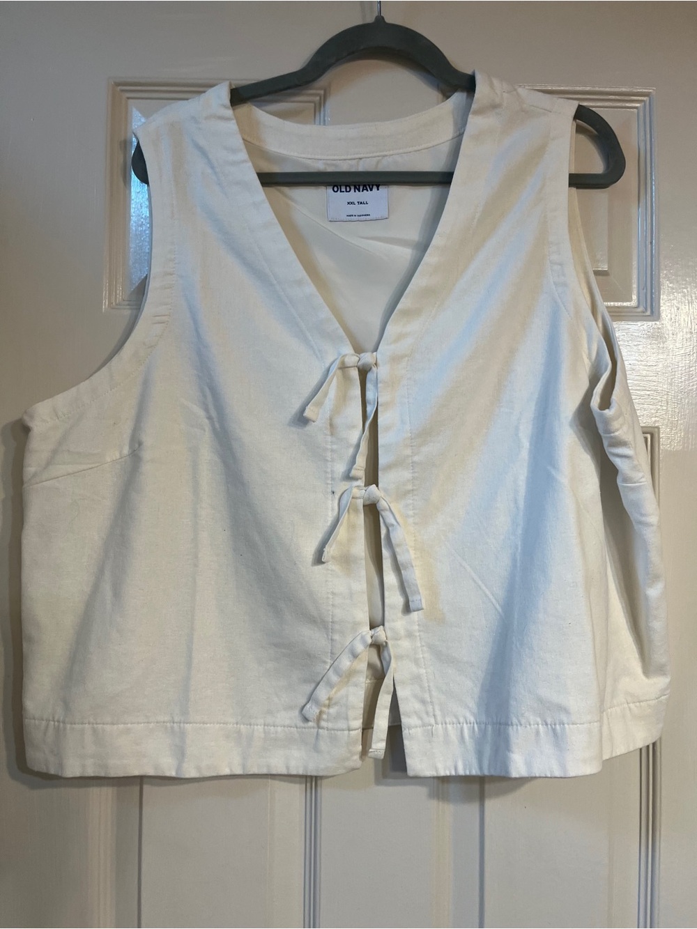 Old Navy Cream Tie-Front Sleeveless Top or Vest